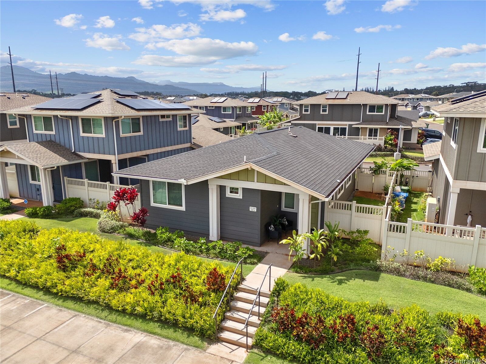 Property Photo: 94-1133 Halekukui Street 8 HI 96797
