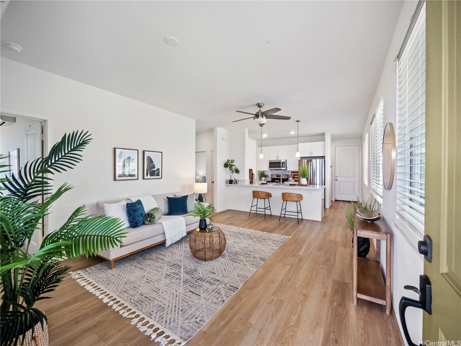 Property Photo: 94-1133 Halekukui Street 8 HI 96797