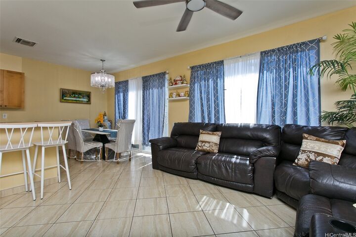 Property Photo:  91-634 Makalea Street 77  HI 96706 