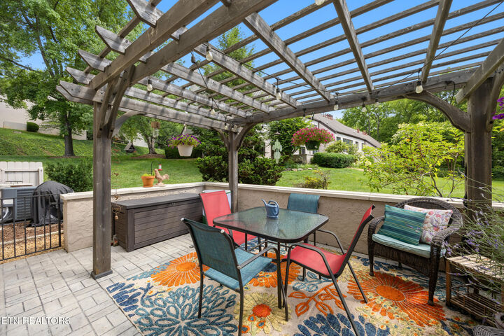 Property Photo: 1486 Touraine Place TN 37919