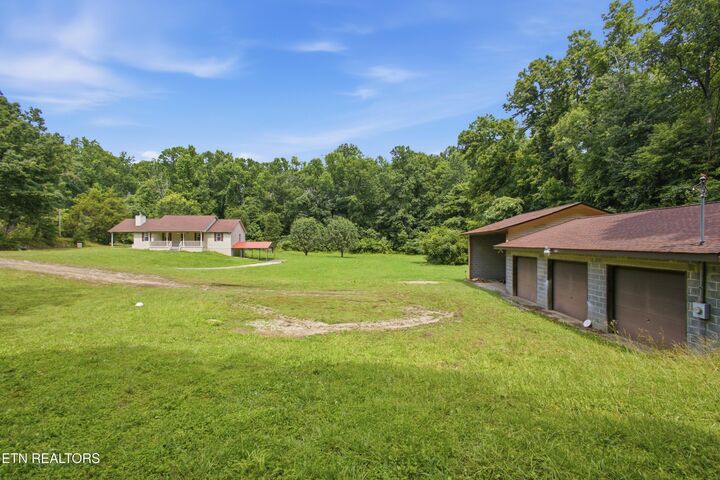 Property Photo:  443 Old Poplar Springs Rd  TN 37763 