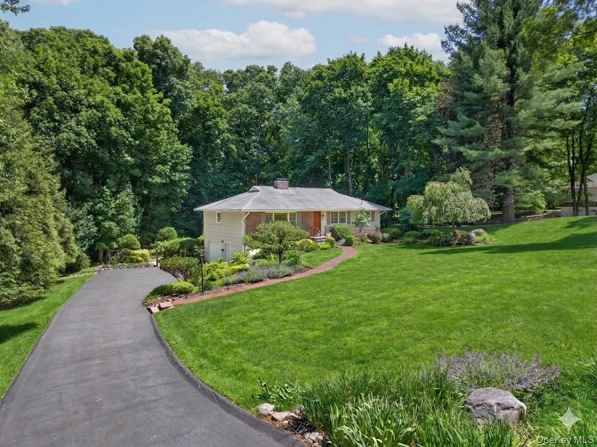 Property Photo: 9 East Place NY 10901