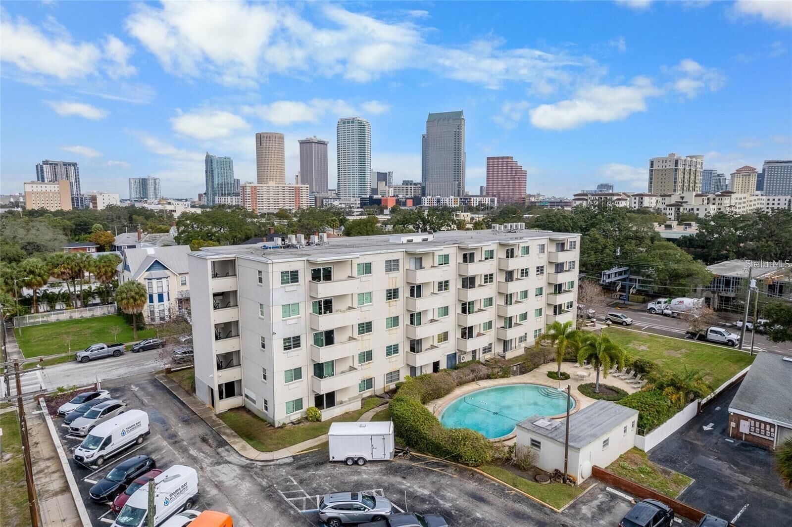 Property Photo: 406 S Cedar Avenue 307 FL 33606