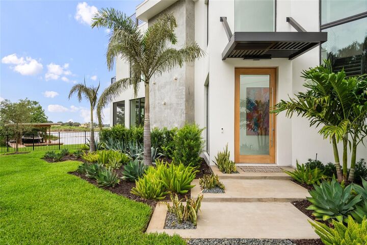 Property Photo: 9061 Ron Den Lane FL 34786