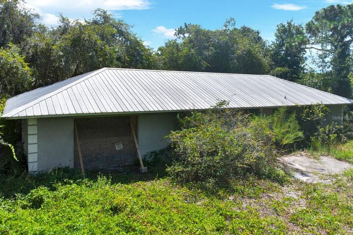 Property Photo: 2795 Absher Road FL 34771