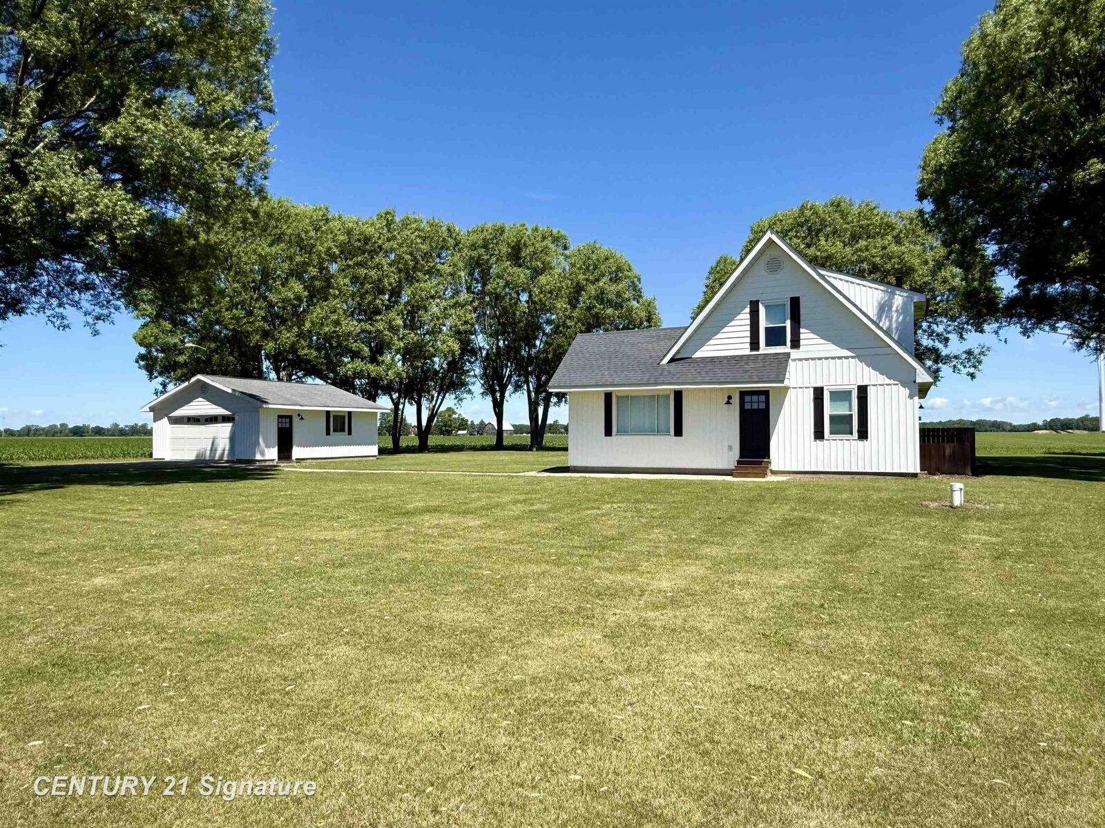 Property Photo:  101 E Laporte Road  MI 48637 