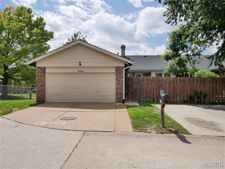 Property Photo: 12303 White Cap Lane MO 63033