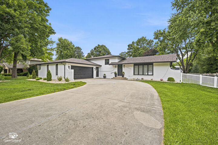 Property Photo: 11S528 Book Road IL 60564
