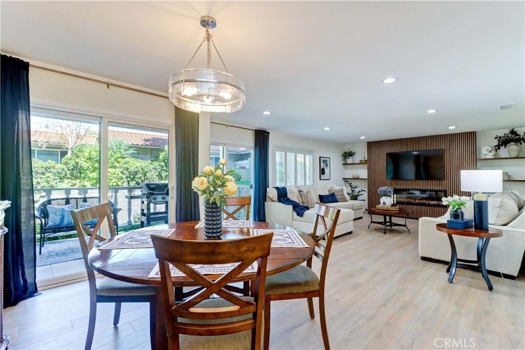 Property Photo: 2405 Via Mariposa W 1H CA 92637