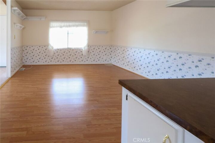 Property Photo:  1525 Oakland Avenue W 31  CA 92543 