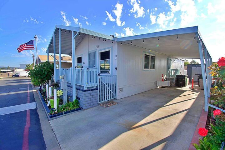 Property Photo:  2181 Avenida Del Mexico 32  CA 92154 