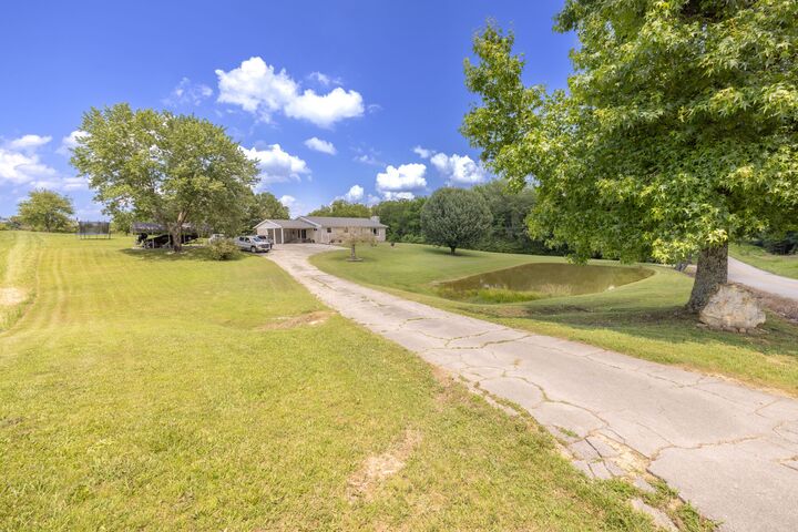 Property Photo: 34 Dunn Rd TN 38468