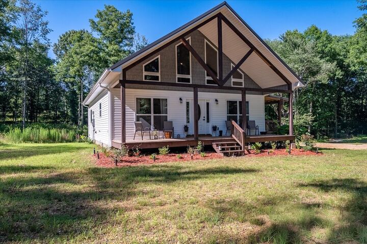 Property Photo: 4239 Shady Oak Ln TN 38463