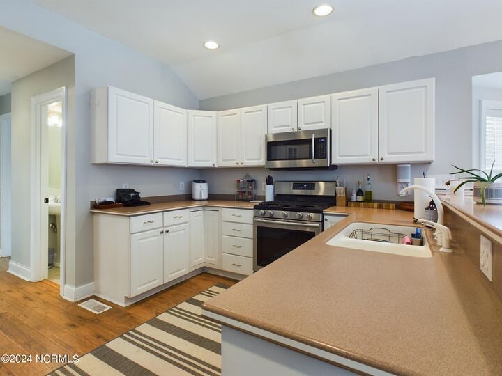 Property Photo:  4 McQueen Place  NC 28374 