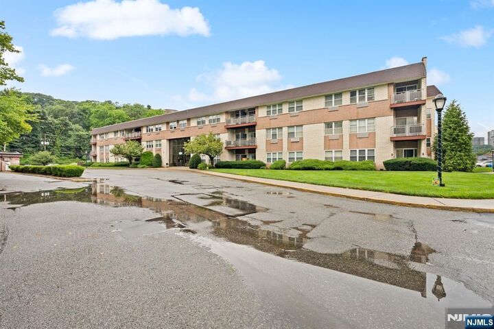 Property Photo: 1111 River Road C32 NJ 07020