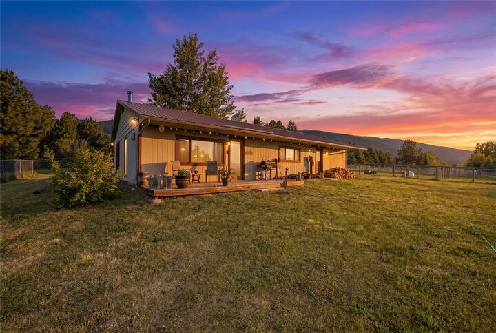 Property Photo:  2811 Foxtrotter Trail  MT 59875 