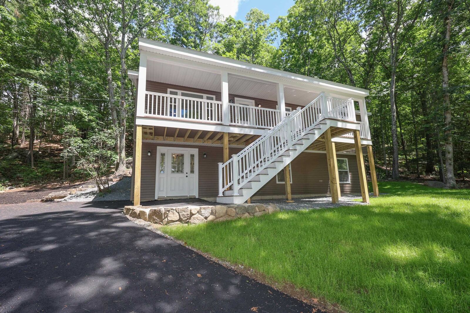 Property Photo:  50 Great Hill Road  NH 03857 