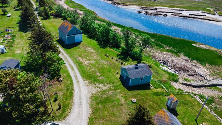 Property Photo: 9086 Highway 1 NS B0W 2L0