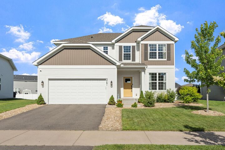 Property Photo: 3761 112th Circle NE MN 55449