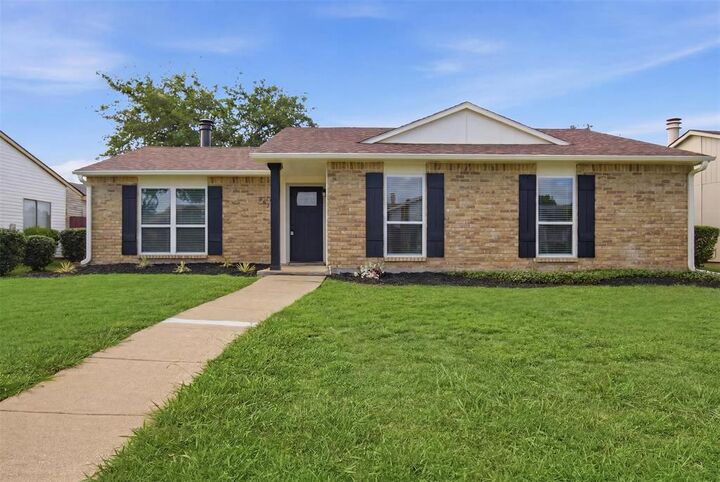 Property Photo:  5633 Truitt Street  TX 75056 