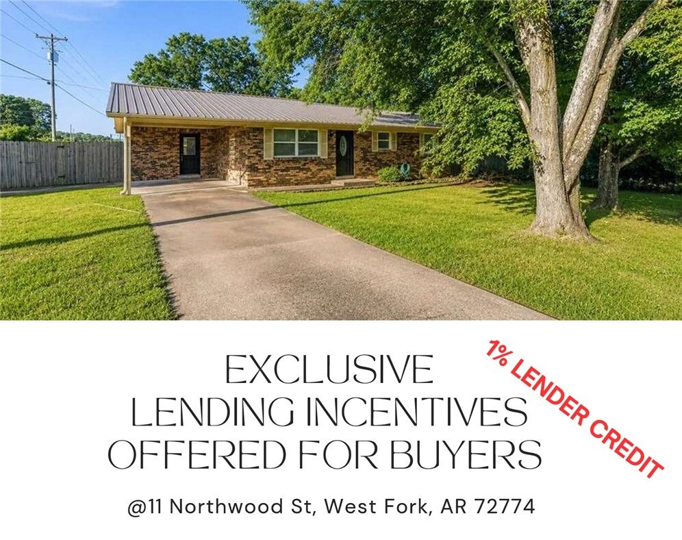 Property Photo:  11 Northwood Street  AR 72774 