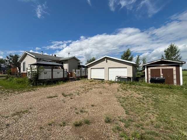 Property Photo: 103 3rd Avenue AB T0H 2T0