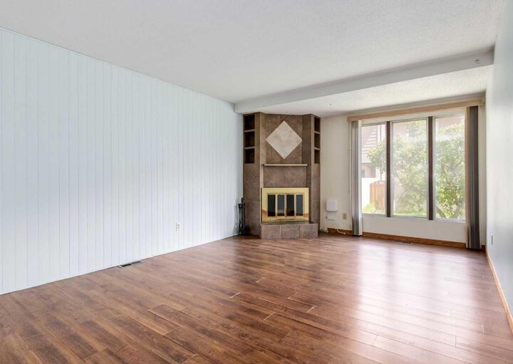 Property Photo: 4550 47 Street SW 502 AB T3E 6W5