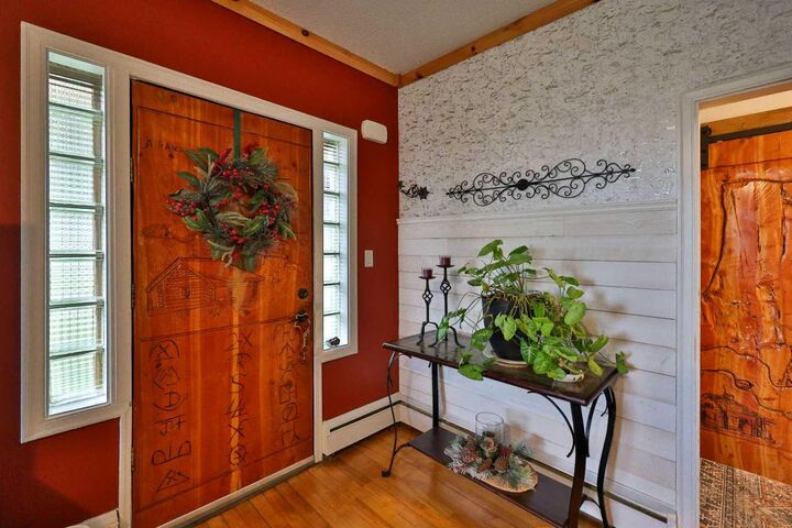 Property Photo: 405 3 Avenue W AB T0K 0K0