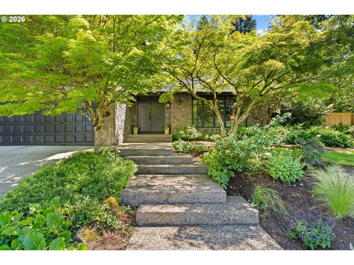 Property Photo:  17121 Wall St  OR 97034 