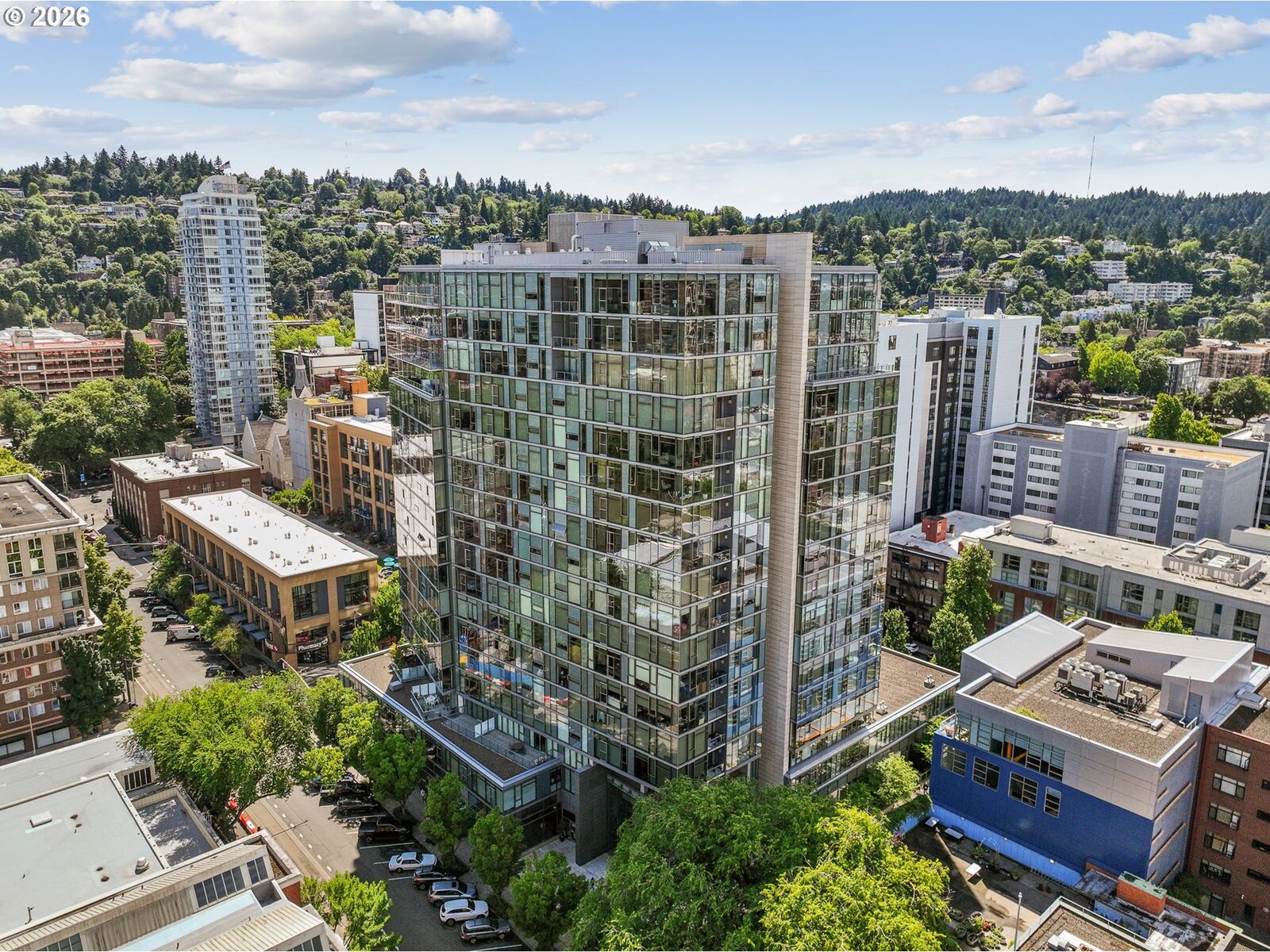 Property Photo:  1221 SW 10th Ave 1403  OR 97205 