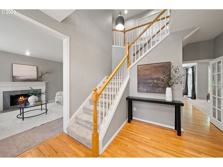 Property Photo: 4896 Hastings Dr OR 97035
