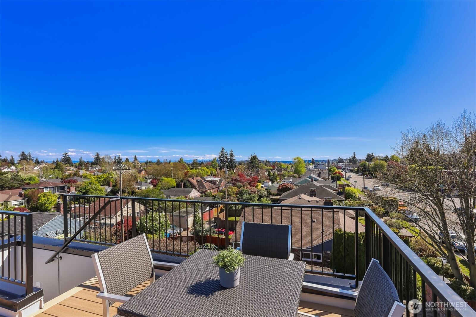 Property Photo: 8328 24th Avenue NW WA 98117
