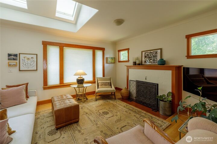 Property Photo:  902  Frederick Street SE  WA 98501 