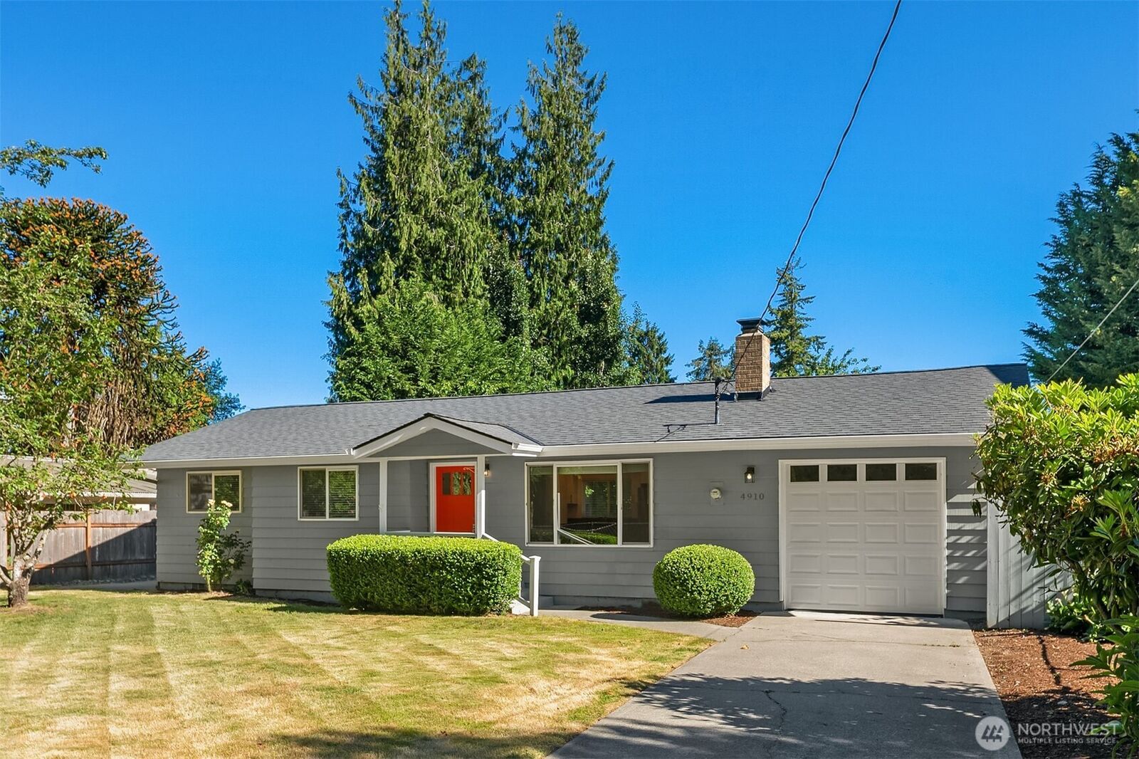 Property Photo:  4910 NE 7th Street  WA 98059 