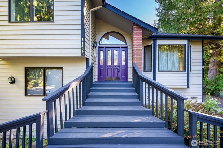 Property Photo:  11525  76th Avenue NW  WA 98271 