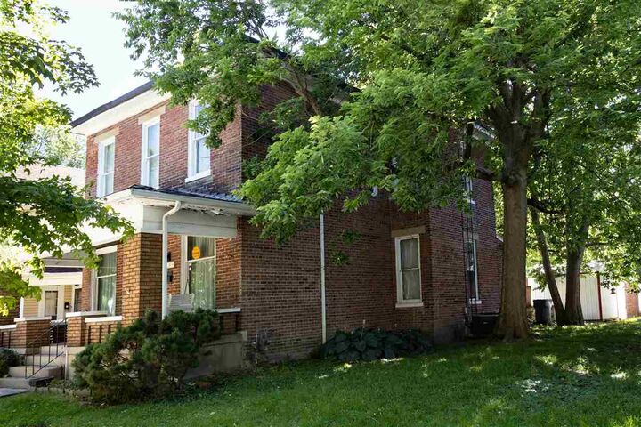 Property Photo: 120 S 11th Street IN 47374