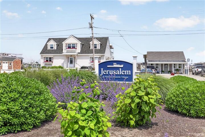Property Photo:  1185 Succotash Road  RI 02882 