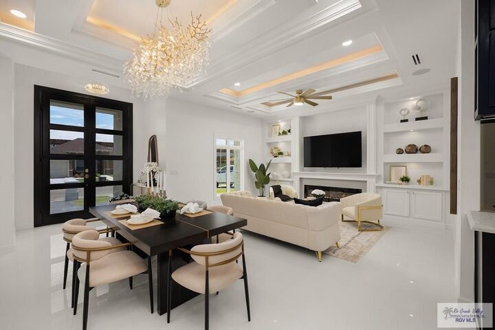 Property Photo: 210 Paradise St. TX 78582
