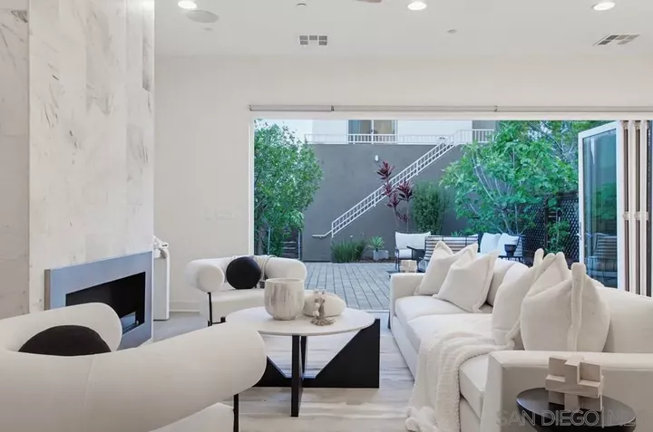 Property Photo:  5575 Corum Court  CA 92130 