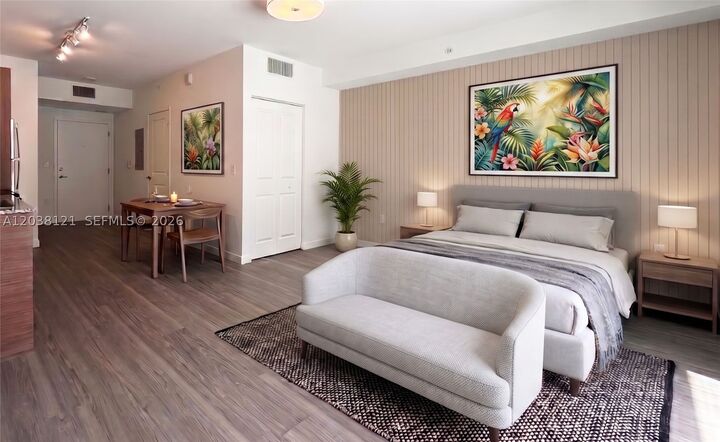 Property Photo: 315 NW 27th Ave 424 FL 33125