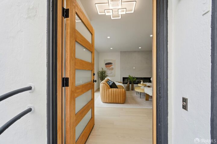 Property Photo: 239 Bright Street CA 94132