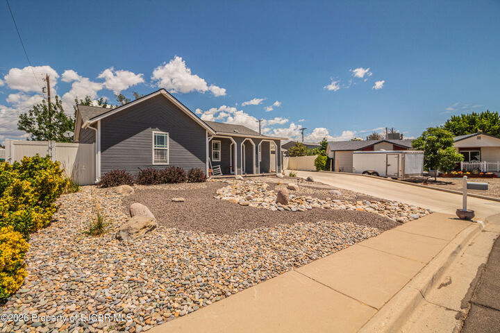 Property Photo:  2708 Zia Court  NM 87401 