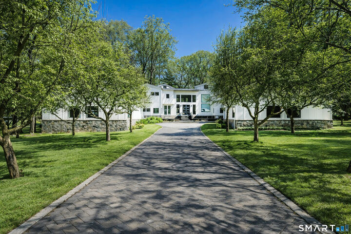 Property Photo: 475 Fence Row Drive CT 06824