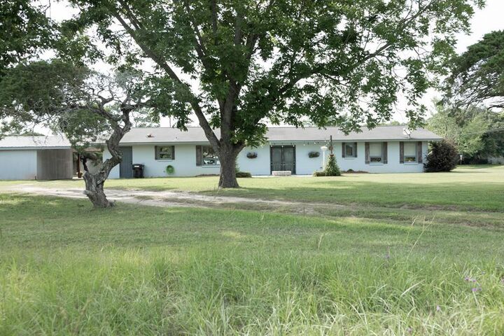 Property Photo:  501 Cable Rd.  AL 36345 