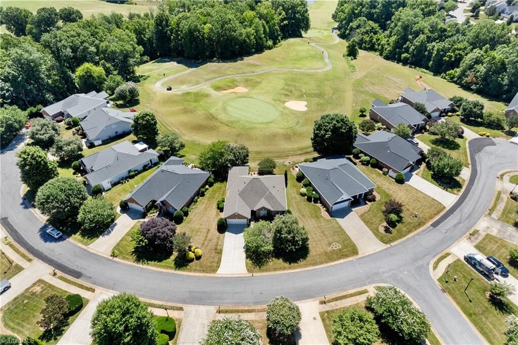Property Photo: 108 N Niblick Court NC 27006