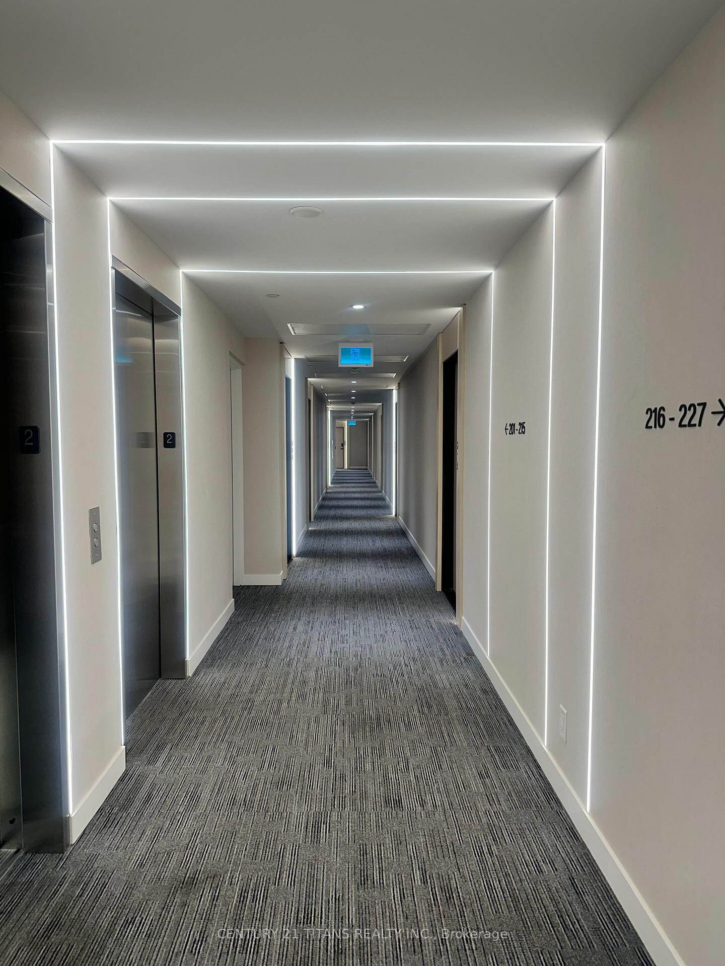 Property Photo: 699 Sheppard Avenue E 217 ON M2K 0J5