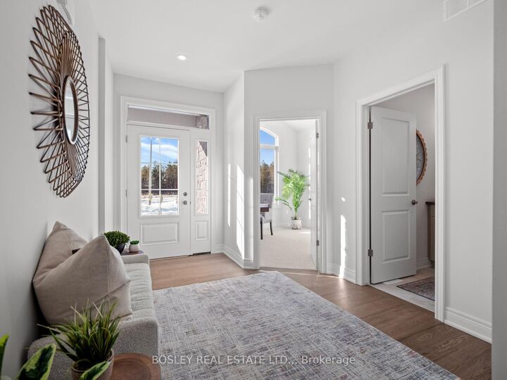 Property Photo: 526 Royal Ridge Drive ON L0S 1N0