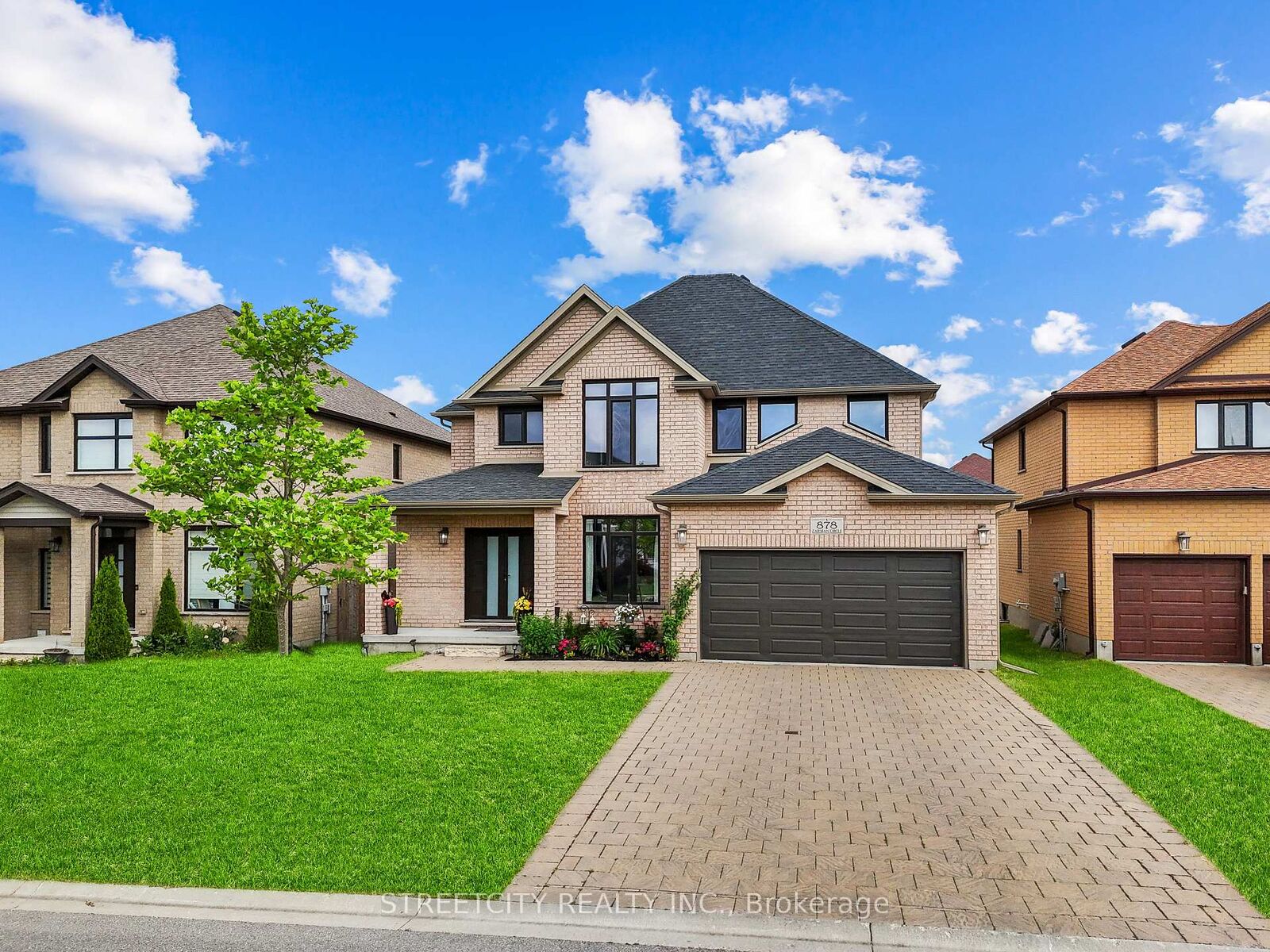 Property Photo: 878 Zaifman Circle ON N5X 0M9