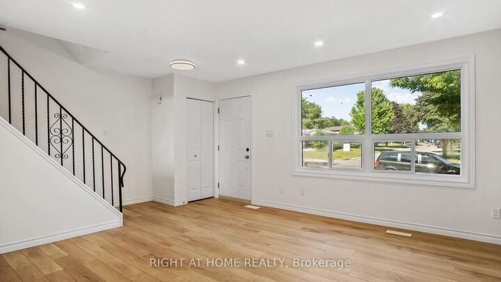Property Photo:  1687 Ernest Avenue  ON N6E 2S3 
