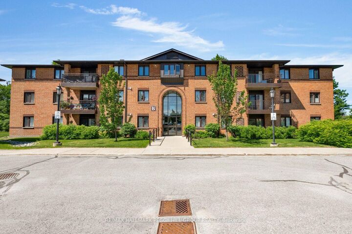 10B Coulter Street 211 — photo 1